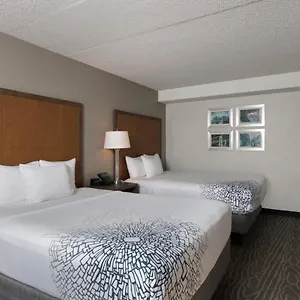 La Quinta By Wyndham Meadowlands *** Секокус